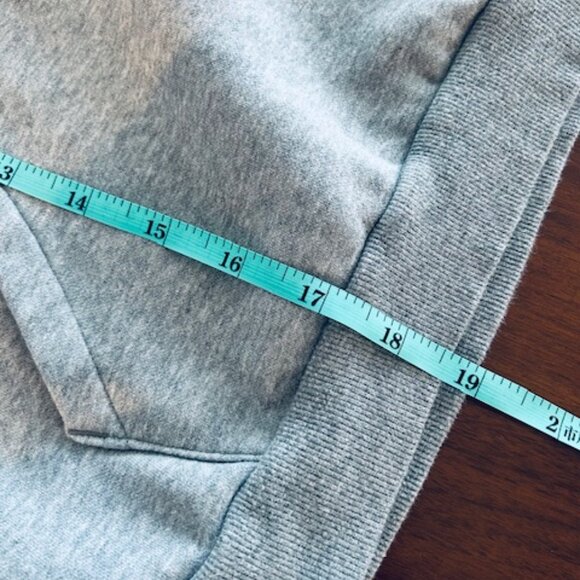 CLEARANCE!  PUMA - Men's "Subtle Lettering" grey hoodie - Size S - Picture 7 of 11